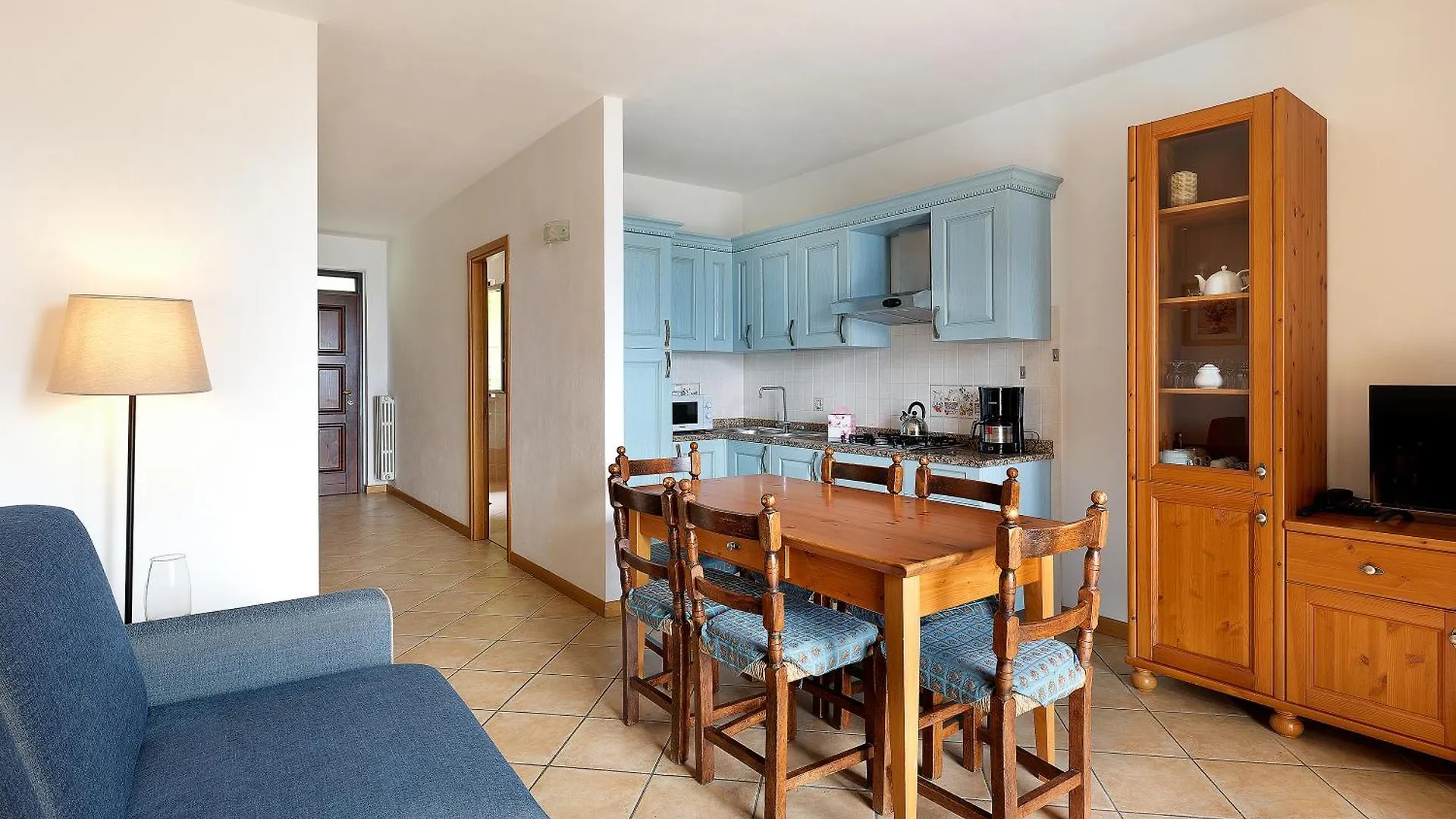 Residence Besass, Gtsgroup Тиньяле